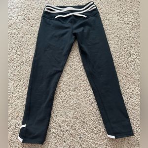 Zella crossover leggings Kids size 8/10 light pink and black with mesh designs